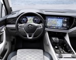 2019 Volkswagen Touareg Interior Wallpapers 150x120 (30)