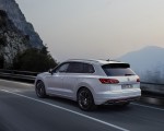 2019 Volkswagen Touareg R-Line Rear Three-Quarter Wallpapers 150x120