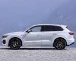 2019 Volkswagen Touareg R-Line Side Wallpapers 150x120