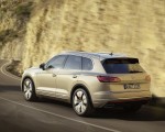 2019 Volkswagen Touareg Rear Three-Quarter Wallpapers 150x120 (23)