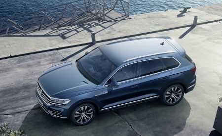 2019 Volkswagen Touareg Top Wallpapers 450x275 (16)