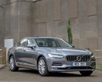 2019 Volvo S90 D4 Front Three-Quarter Wallpapers 150x120