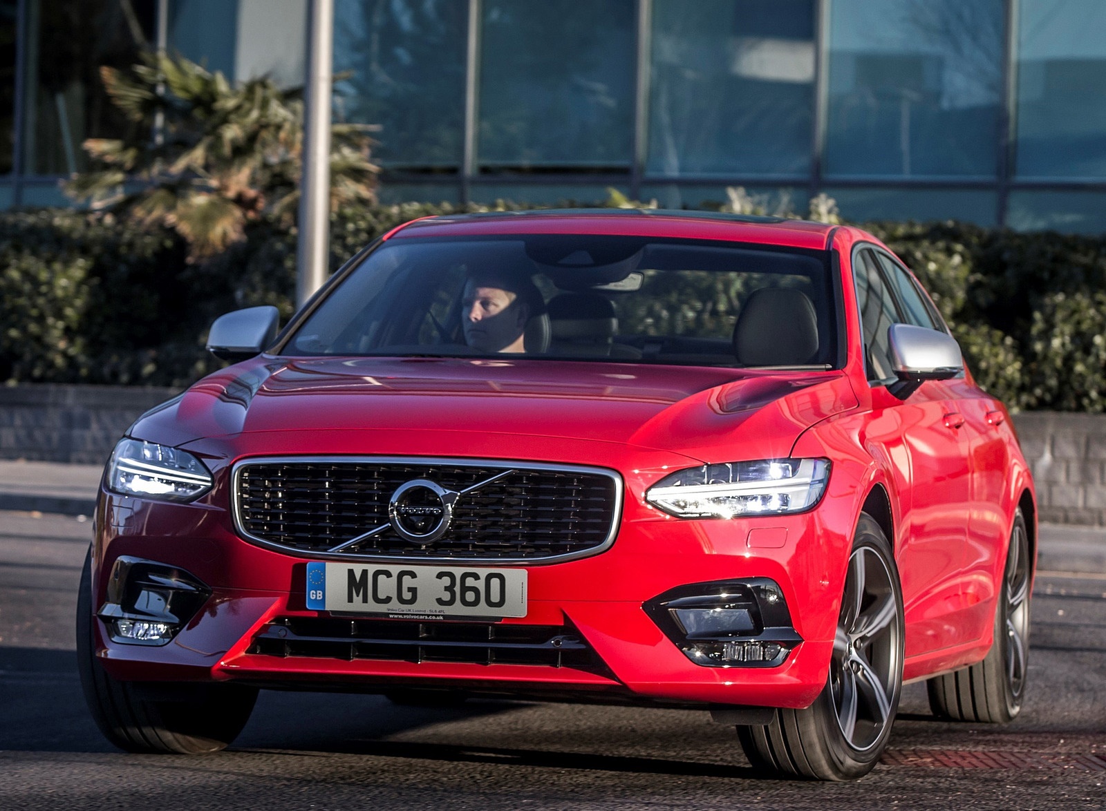 2019 Volvo S90 D5 Front Wallpapers (15)