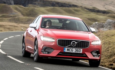 2019 Volvo S90 D5 Front Wallpapers 450x275 (6)