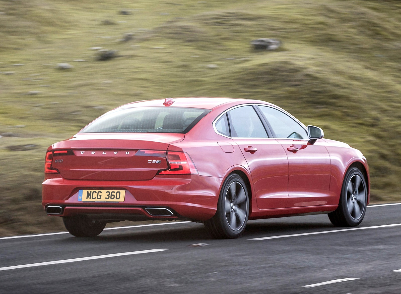 2019 Volvo S90 D5 Rear Three-Quarter Wallpapers #18 of 37