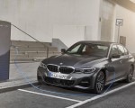2020 BMW 330e Plug-in Hybrid Charging Wallpapers 150x120