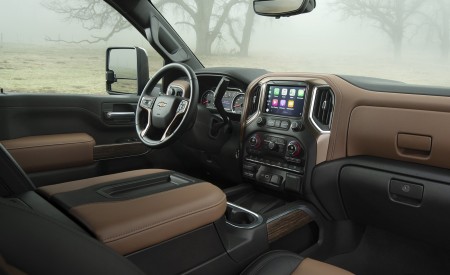 2020 Chevrolet Silverado 2500 HD High Country Interior Wallpapers 450x275 (19)