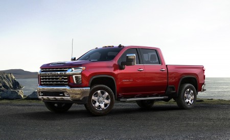 2020 Chevrolet Silverado 2500 HD LTZ Front Three-Quarter Wallpapers 450x275 (10)