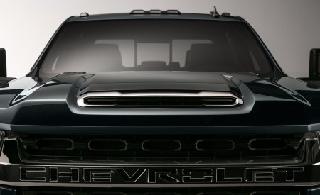2020 Chevrolet Silverado HD Hood Wallpapers 450x275 (30)