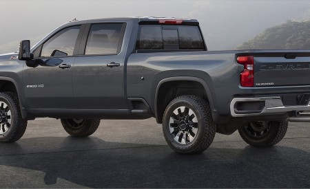 2020 Chevrolet Silverado HD Z71 Rear Three-Quarter Wallpapers 450x275 (29)