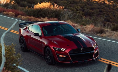 2020 Ford Mustang Shelby GT500 Front Three-Quarter Wallpapers 450x275 (20)