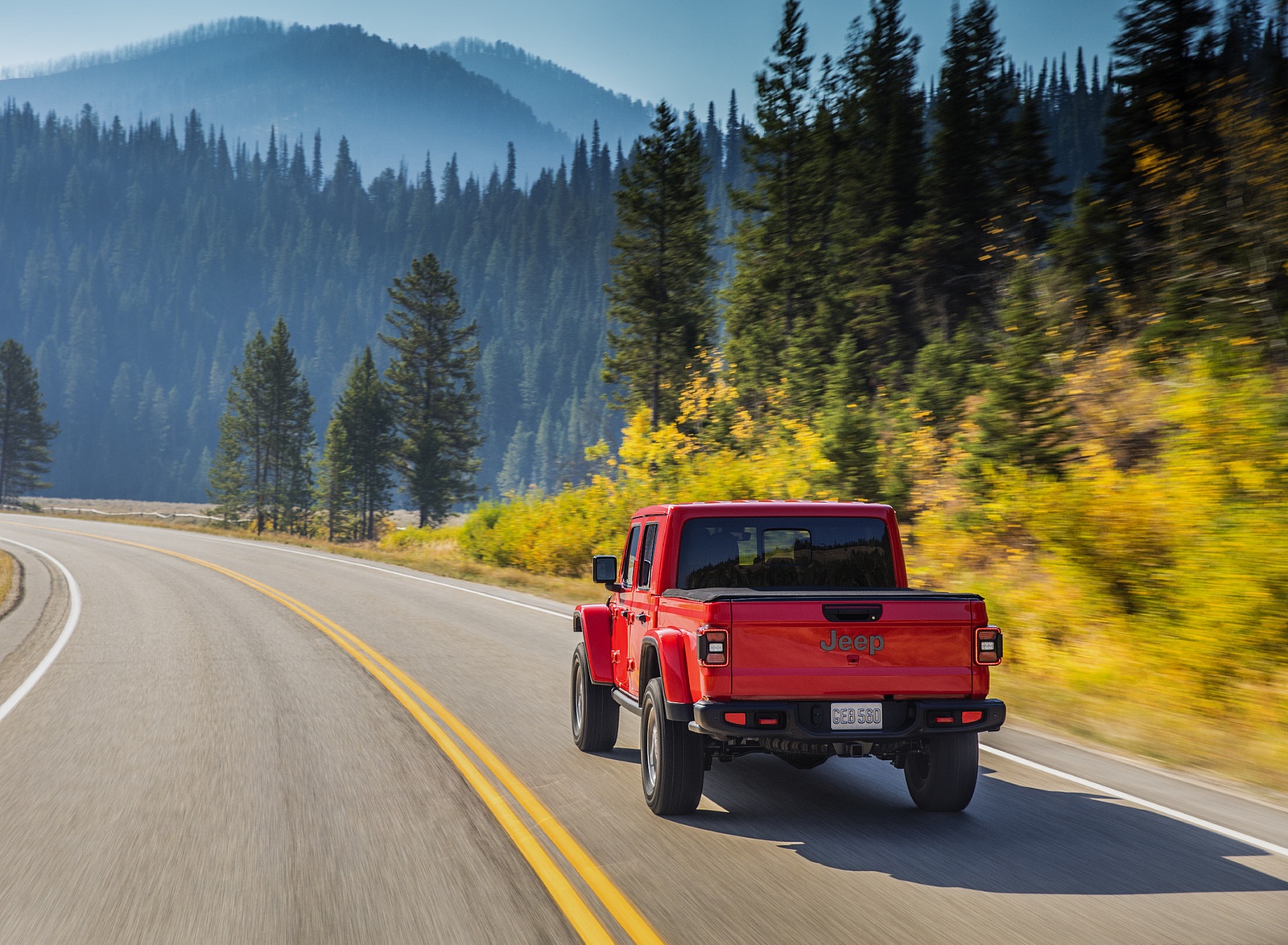 2020 Jeep Gladiator Rubicon Rear Wallpapers (4)