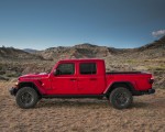 2020 Jeep Gladiator Rubicon Side Wallpapers 150x120