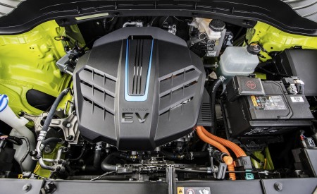 2020 Kia Soul EV Engine Wallpapers 450x275 (37)