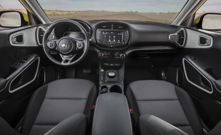 2020 Kia Soul EV Interior Wallpapers 450x275 (31)