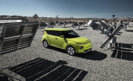 2020 Kia Soul EV Side Wallpapers 450x275 (14)