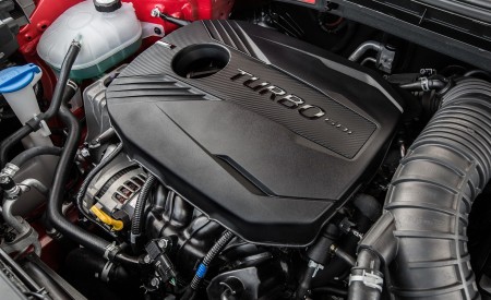 2020 Kia Soul GT-Line Engine Wallpapers 450x275 (23)