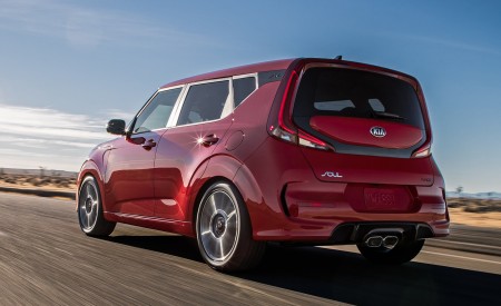 2020 Kia Soul GT-Line Rear Three-Quarter Wallpapers 450x275 (6)