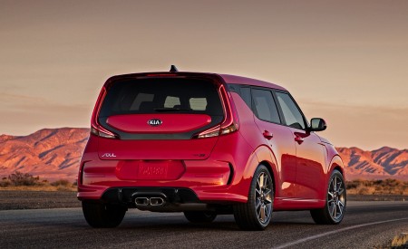 2020 Kia Soul GT-Line Rear Wallpapers 450x275 (17)