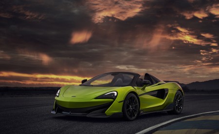 2020 McLaren 600LT Spider (Color: Lime Green) Front Three-Quarter Wallpapers 450x275 (68)
