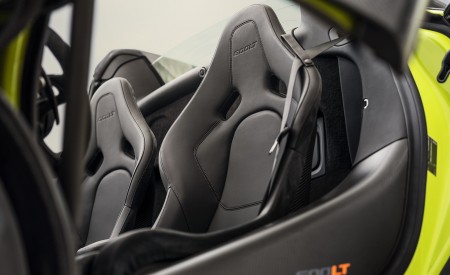 2020 McLaren 600LT Spider (Color: Lime Green) Interior Wallpapers 450x275 (77)