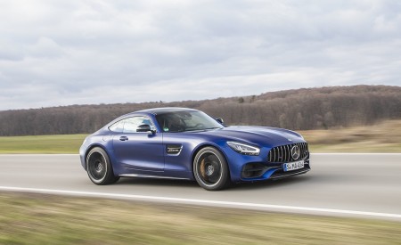 2020 Mercedes-AMG C Coupe (Color: Designo Brilliant Blue Magno) Side Wallpapers 450x275 (35)