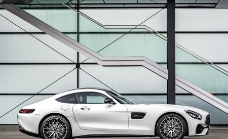 2020 Mercedes-AMG GT (Color: Designo Diamond White Bright) Side Wallpapers 450x275 (106)