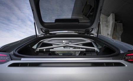 2020 Mercedes-AMG GT R Pro (Color: Designo Iridium Silver magno) Detail Wallpapers 450x275 (10)