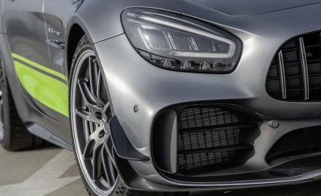 2020 Mercedes-AMG GT R Pro (Color: Selenite Grey Magno) Headlight Wallpapers 450x275 (40)
