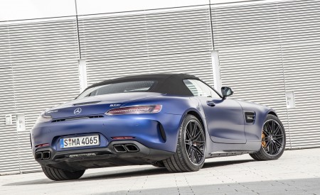 2020 Mercedes-AMG GT Roadster (Color: Brilliant Blue Magno) Rear Three-Quarter Wallpapers 450x275 (68)