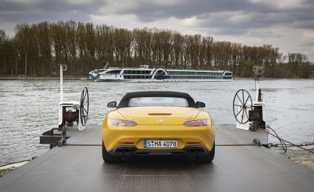 2020 Mercedes-AMG GT S Roadster (Color: AMG Solarbeam) Rear Wallpapers 450x275 (54)