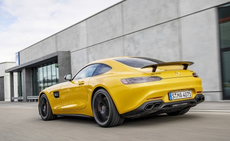 2020 Mercedes-AMG S Coupe (Color: AMG Solarbeam) Rear Three-Quarter Wallpapers 450x275 (4)