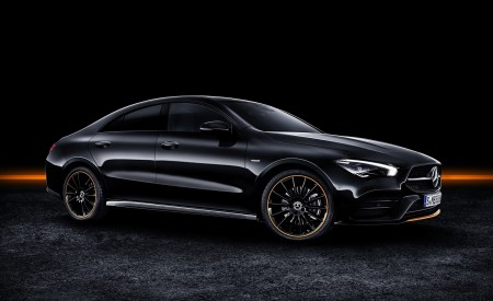 2020 Mercedes-Benz CLA 250 Coupe Edition Orange Art AMG Line (Color: Cosmos Black) Front Three-Quarter Wallpapers 450x275 (113)