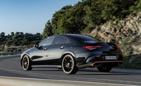 2020 Mercedes-Benz CLA 250 Coupe Edition Orange Art AMG Line (Color: Cosmos Black) Rear Three-Quarter Wallpapers 450x275 (92)