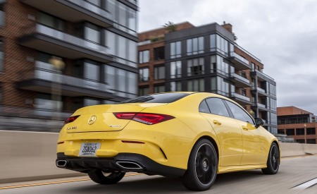 2020 Mercedes-Benz CLA 250 Coupe (US-Spec) Rear Three-Quarter Wallpapers 450x275 (61)
