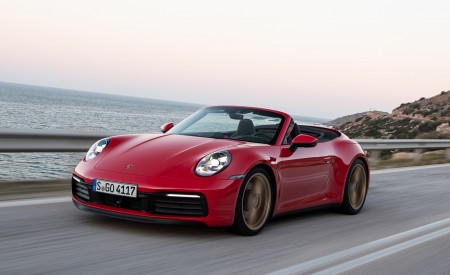 2020 Porsche 911 Carrera 4S Cabriolet (Color: India Red) Front Three-Quarter Wallpapers 450x275 (65)