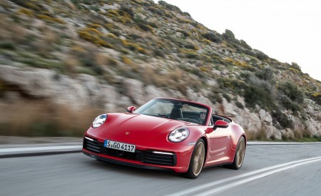 2020 Porsche 911 Carrera 4S Cabriolet (Color: India Red) Front Three-Quarter Wallpapers 450x275 (51)