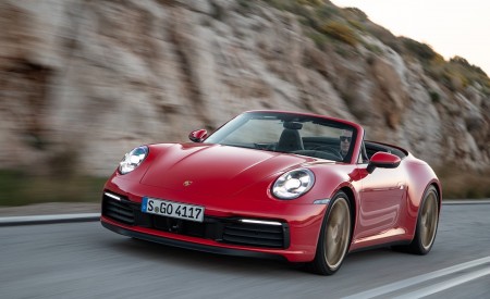 2020 Porsche 911 Carrera 4S Cabriolet (Color: India Red) Front Three-Quarter Wallpapers 450x275 (52)