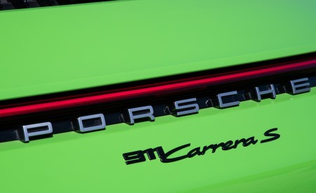 2020 Porsche 911 Carrera S Cabriolet (Color: Lizard Green) Detail Wallpapers 450x275 (34)