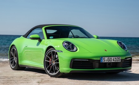 2020 Porsche 911 Carrera S Cabriolet (Color: Lizard Green) Front Three-Quarter Wallpapers 450x275 (18)