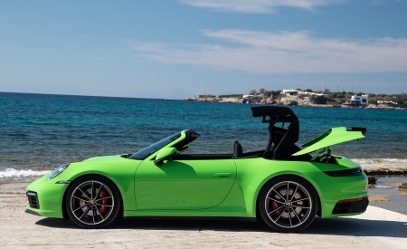 2020 Porsche 911 Carrera S Cabriolet (Color: Lizard Green) Side Wallpapers 450x275 (25)
