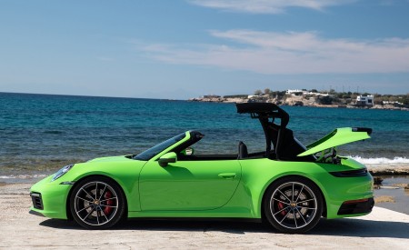 2020 Porsche 911 Carrera S Cabriolet (Color: Lizard Green) Side Wallpapers 450x275 (26)