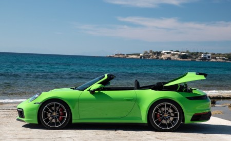 2020 Porsche 911 Carrera S Cabriolet (Color: Lizard Green) Side Wallpapers 450x275 (28)