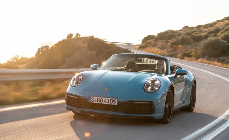 2020 Porsche 911 Carrera S Cabriolet (Color: Miami Blue) Front Wallpapers 450x275 (83)