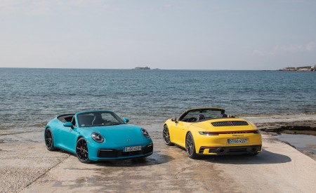 2020 Porsche 911 Carrera S Cabriolet (Color: Miami Blue) Wallpapers 450x275 (113)