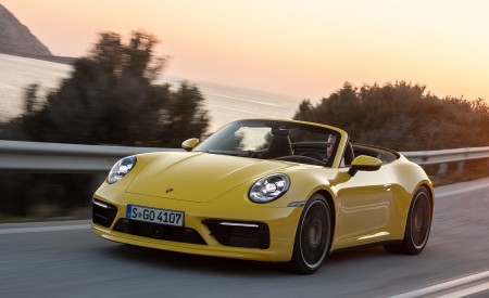 2020 Porsche 911 Carrera S Cabriolet (Color: Racing Yellow) Front Three-Quarter Wallpapers 450x275 (121)