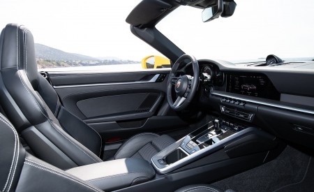 2020 Porsche 911 Carrera S Cabriolet (Color: Racing Yellow) Interior Cockpit Wallpapers 450x275 (175)