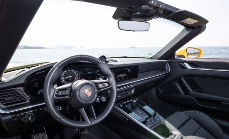 2020 Porsche 911 Carrera S Cabriolet (Color: Racing Yellow) Interior Wallpapers 450x275 (173)