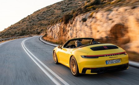 2020 Porsche 911 Carrera S Cabriolet (Color: Racing Yellow) Rear Three-Quarter Wallpapers 450x275 (136)