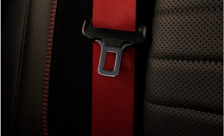 2020 Toyota Avalon TRD Interior Detail Wallpapers 450x275 (9)